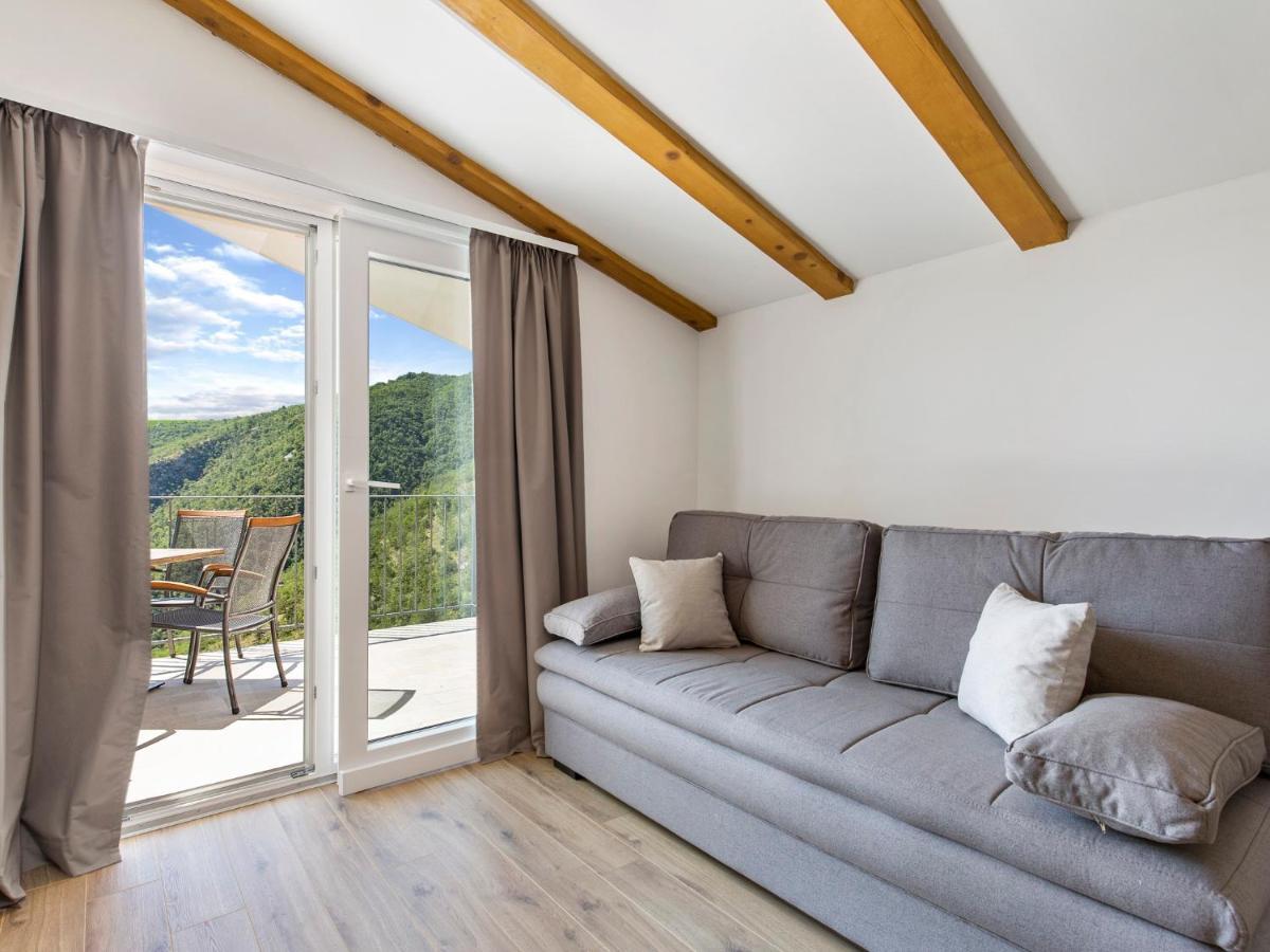 Pansion Villa Betina Lovran Exteriör bild