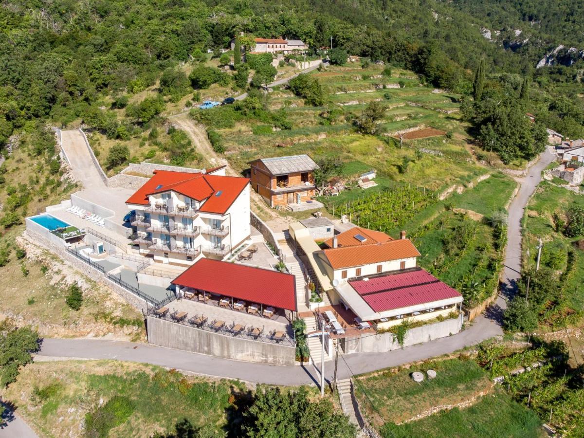 Pansion Villa Betina Lovran Exteriör bild