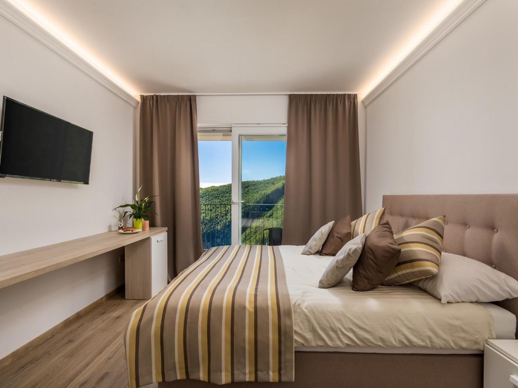 Pansion Villa Betina Lovran Exteriör bild