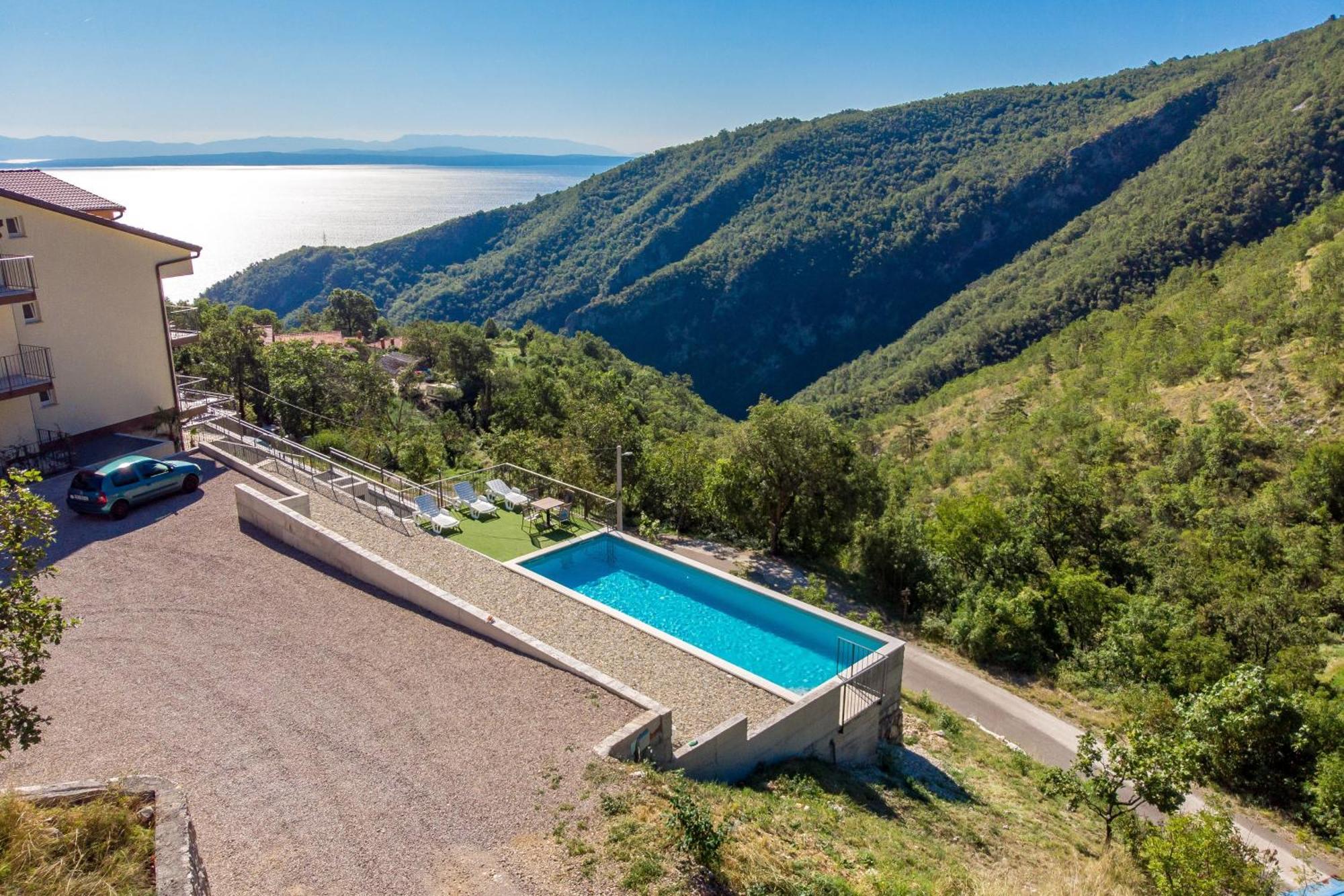 Pansion Villa Betina Lovran Exteriör bild